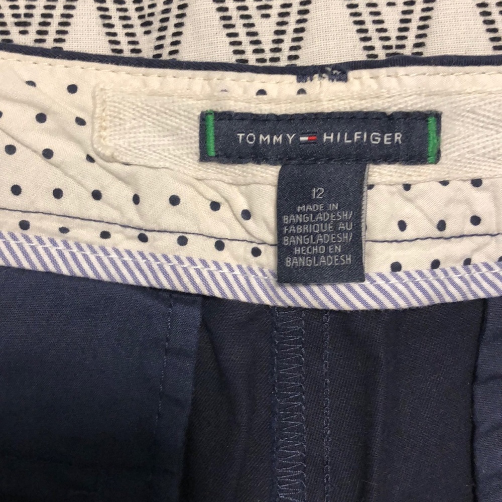 Shorts - Picture 3 of 3